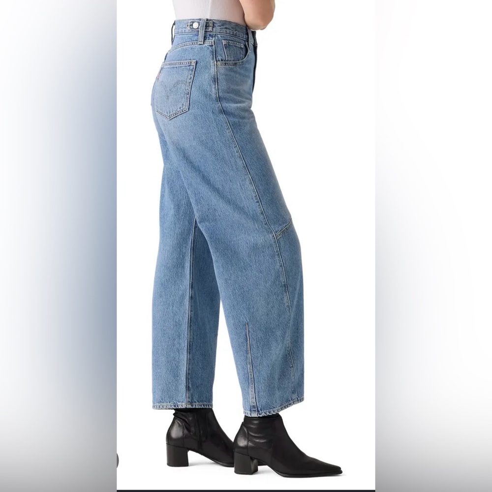 Levi's Barrel Cinch Waist Light Blue Straight Leg Women's Jeans - Picture 2 of 2